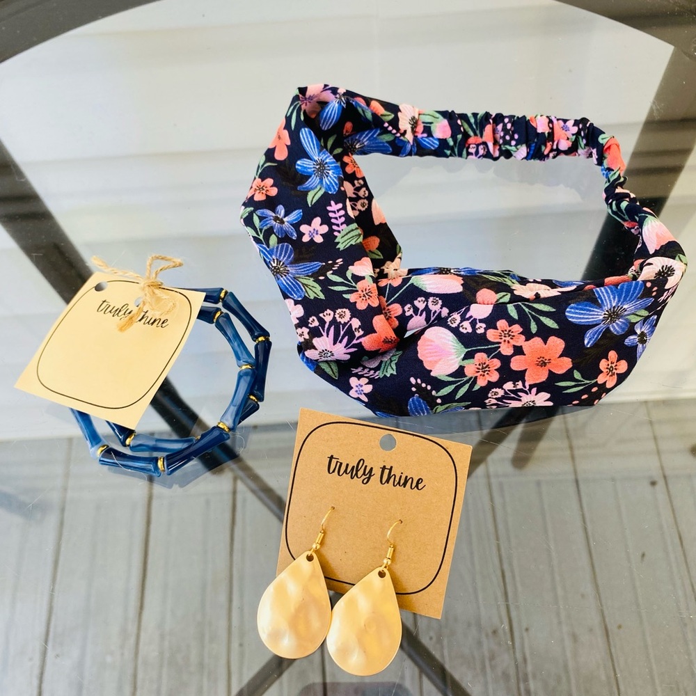 Floral Headband and Accessories Set